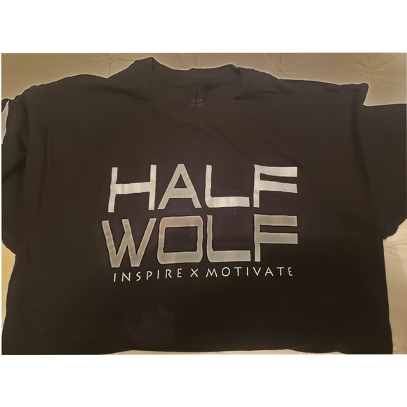 5/$25 Half Wolf T-shirt - Picture 2 of 3